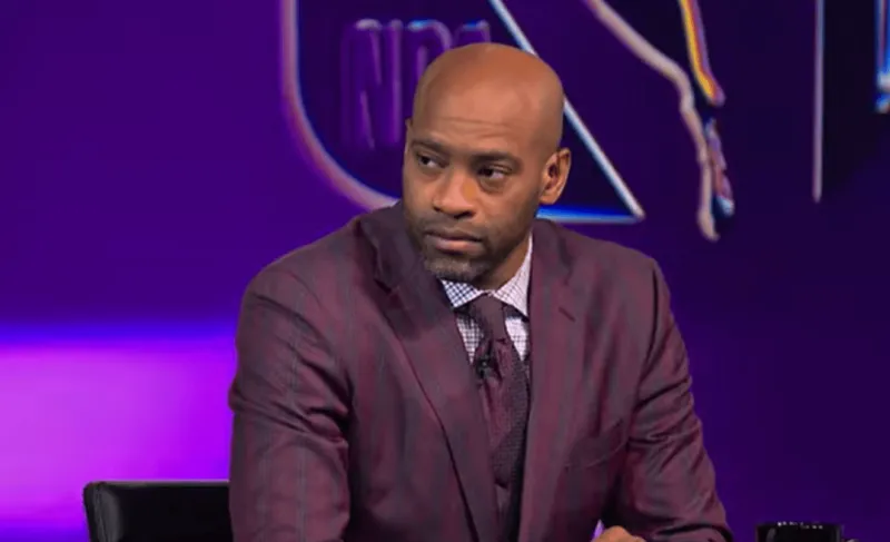 星空体育官网-卡特：文班像当年的姚明一样，在球迷投票上很难被击败